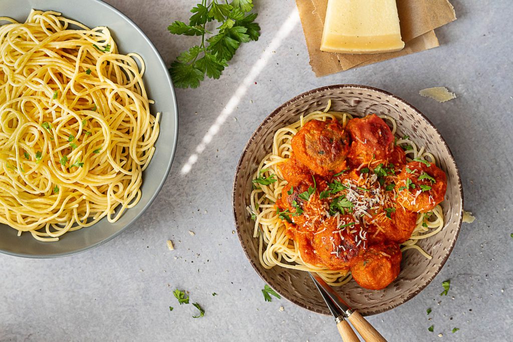 Čo variť v nedeľu, Špagety s mäsovými guľkami a paradajkovou omáčkou