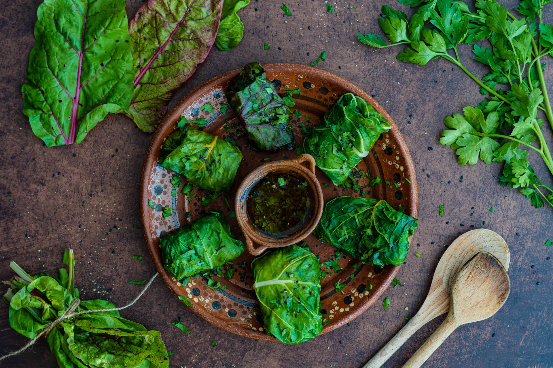 Zdravé recepty, Plnené vegánske mangoldové závitky s ryžou a zeleninou