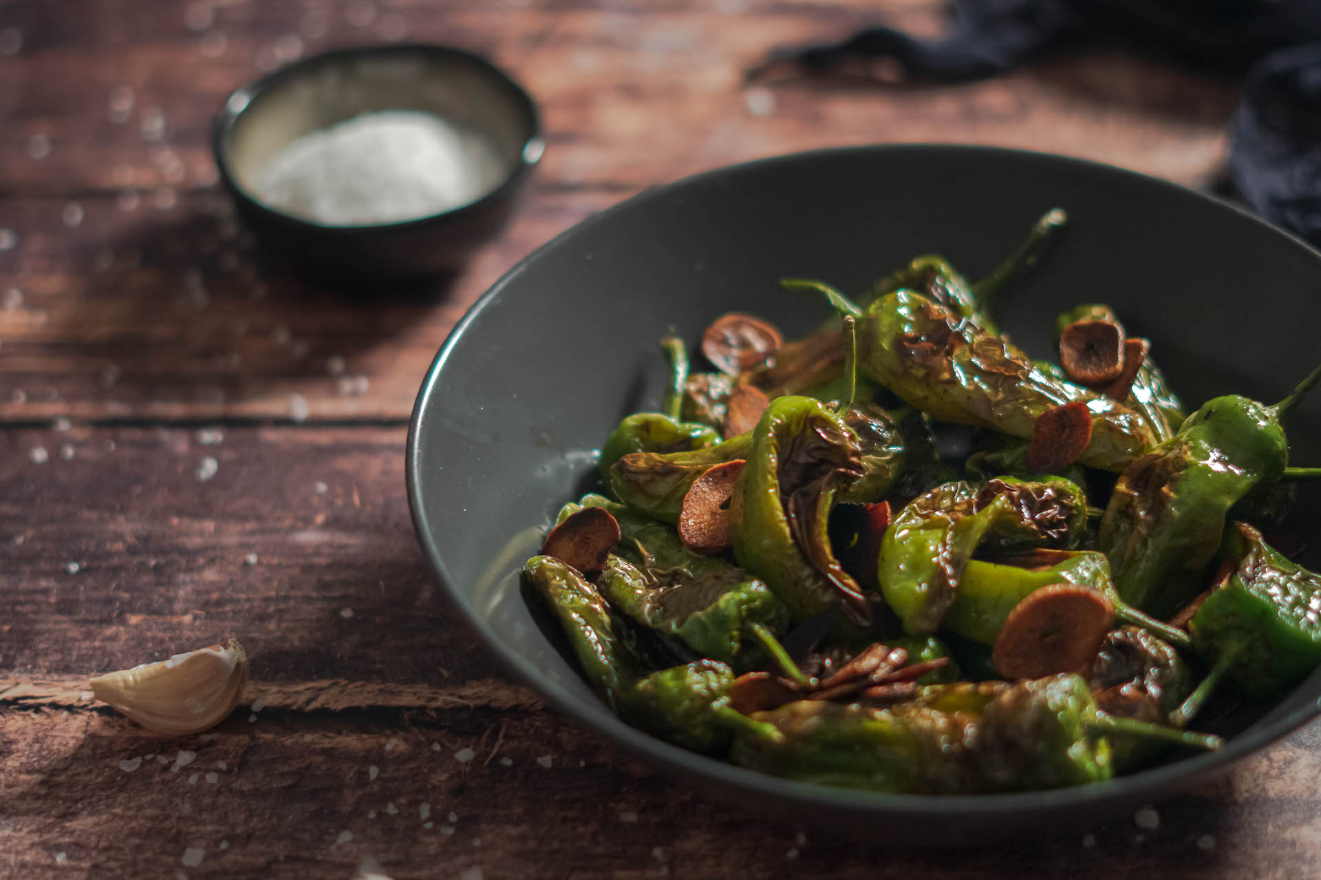 Padrón Peppers, Grilované zelené papriky &#8211; Padrón Peppers