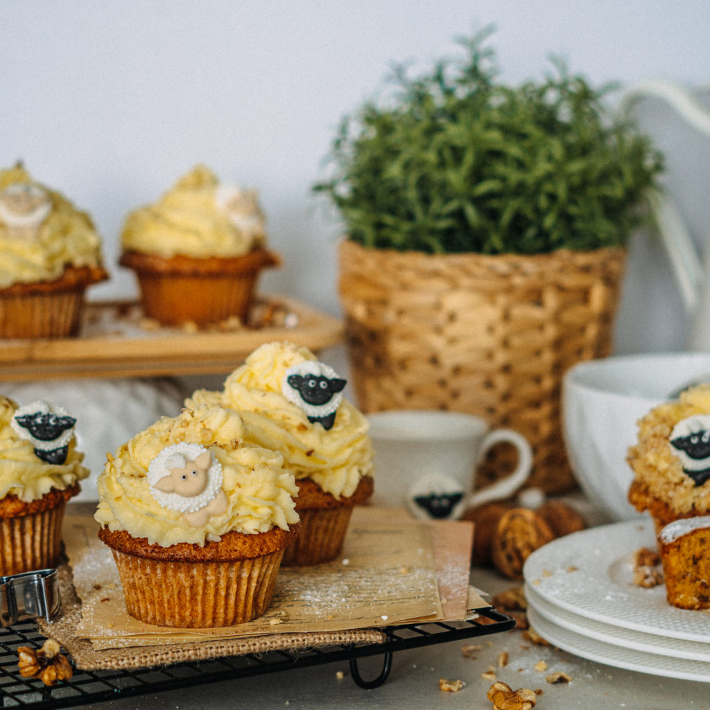 Mrkvové muffinky, Mrkvové muffinky s vlašskými orechmi a mascarpone krémom