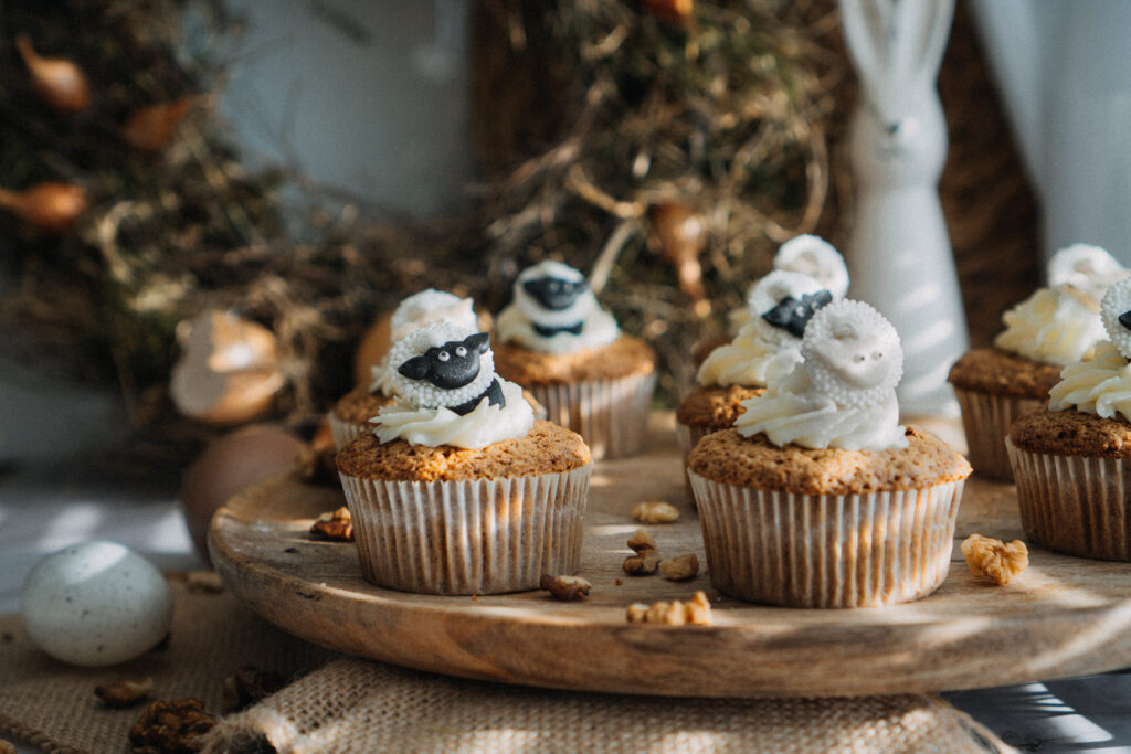 Mrkvové muffinky, Mrkvové muffinky s vlašskými orechmi a mascarpone krémom