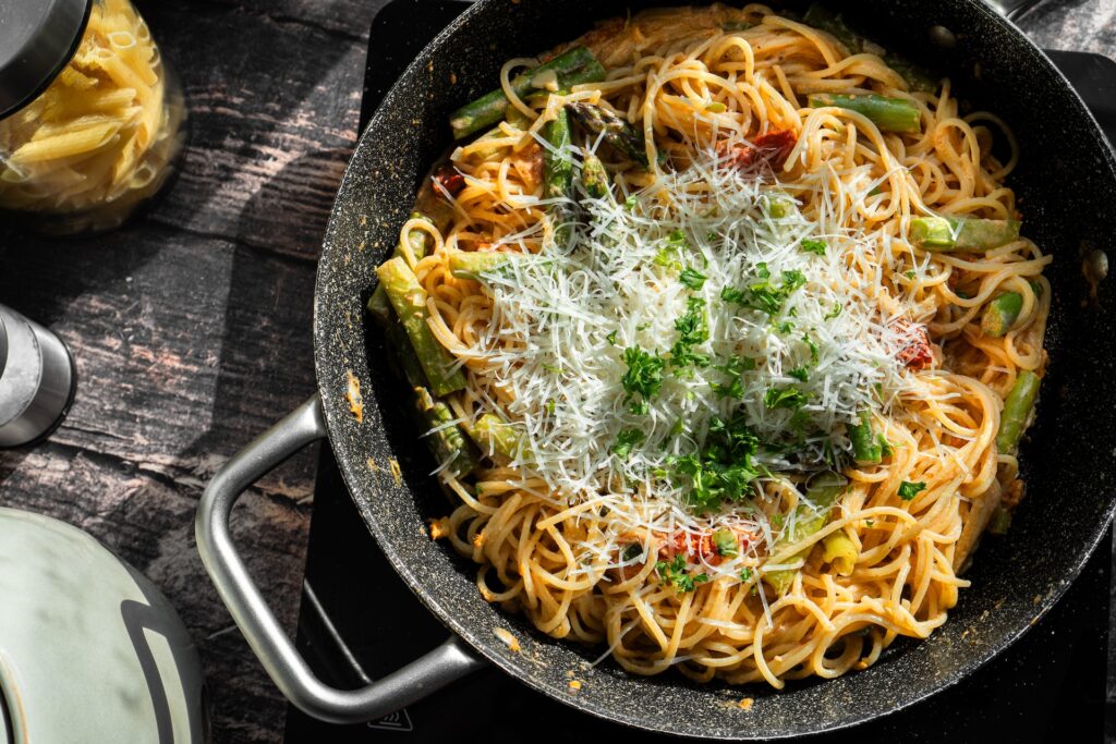 Špagety so špargľou v smotanovej omáčke, Špagety so špargľou v smotanovej omáčke