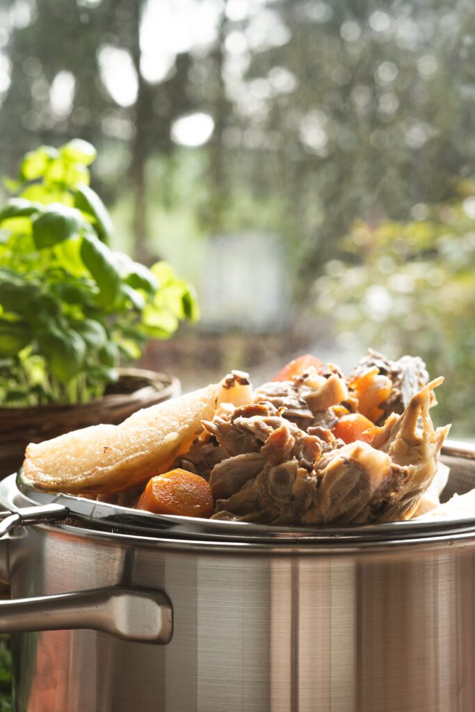 Kurac&iacute; v&yacute;var z pečen&eacute;ho z&aacute;kladu, Kurac&iacute; v&yacute;var z pečen&eacute;ho z&aacute;kladu