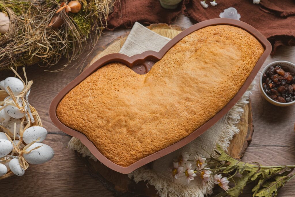 Nad&yacute;chan&yacute; veľkonočn&yacute; baranček s hrozienkami, Nad&yacute;chan&yacute; veľkonočn&yacute; baranček s hrozienkami