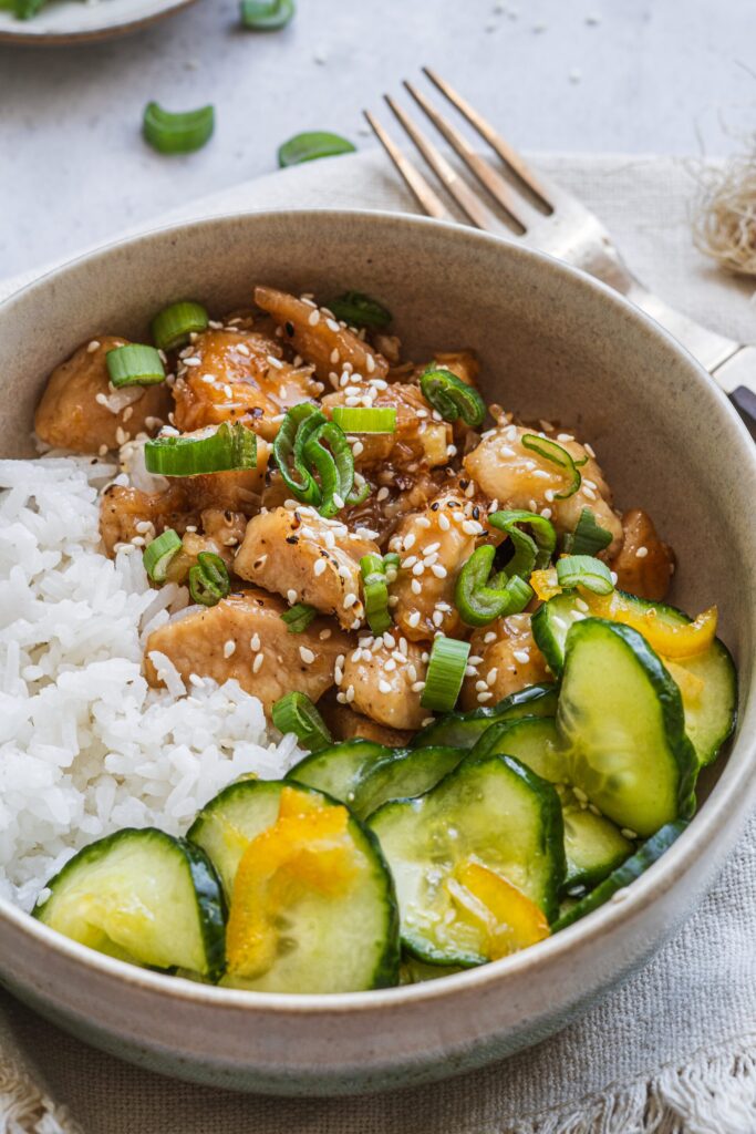 Medov&eacute; kuracie k&uacute;sky, Medov&eacute; kuracie k&uacute;sky s ryžou a yuzu uhorkami