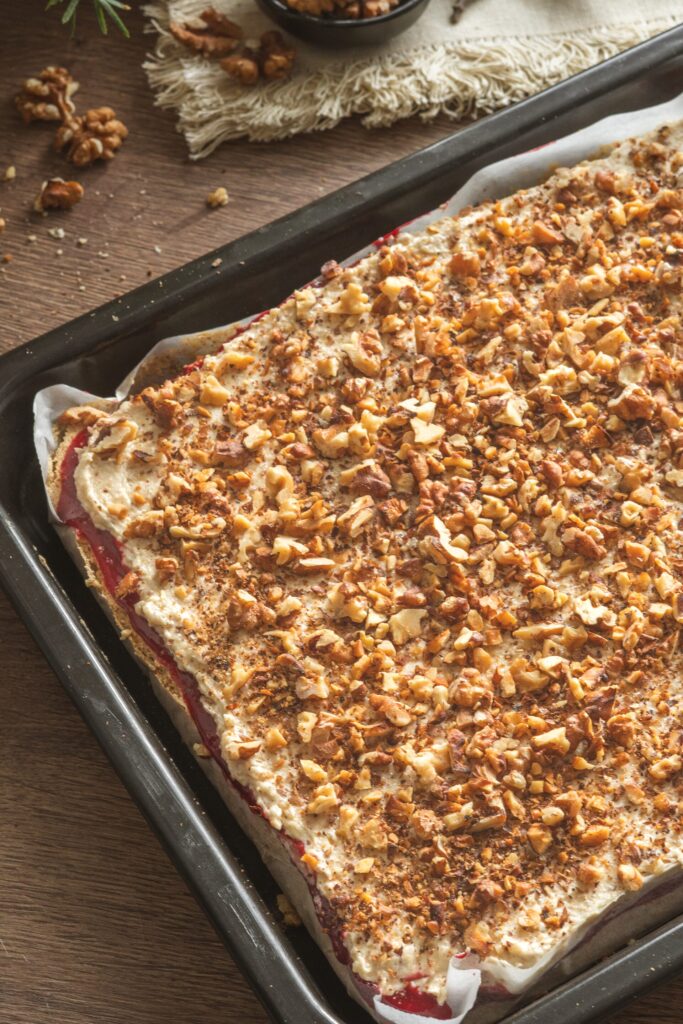 Orechov&yacute; kol&aacute;č, Orechov&yacute; kol&aacute;č