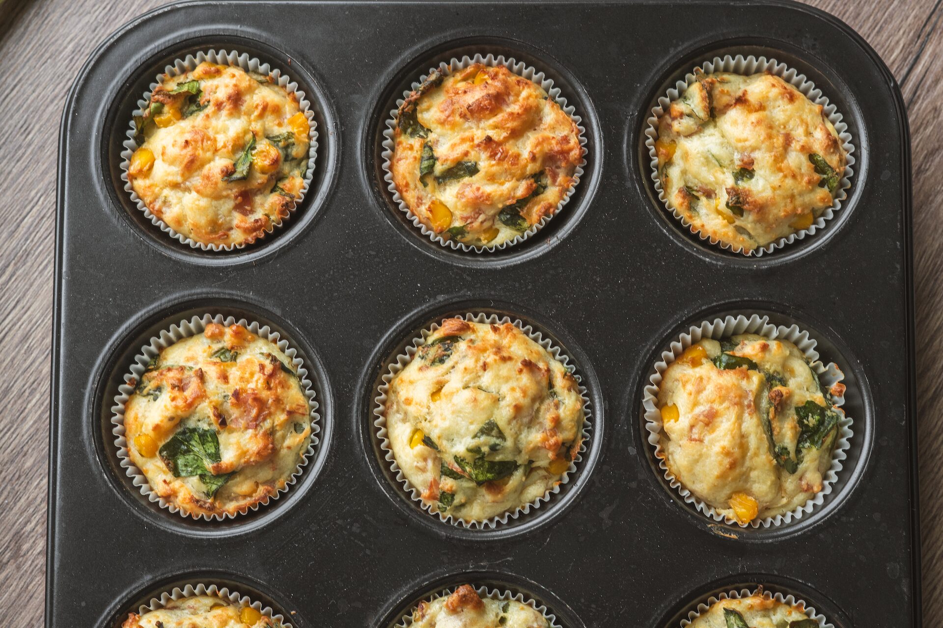 Tvarohov&eacute; muffiny, Tvarohov&eacute; muffinky so &scaron;unkou a syrom