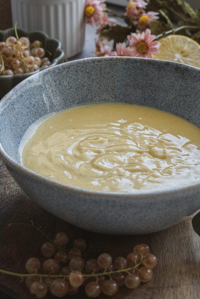 Curd z bielych ríbezlí, Curd z bielych ríbezlí